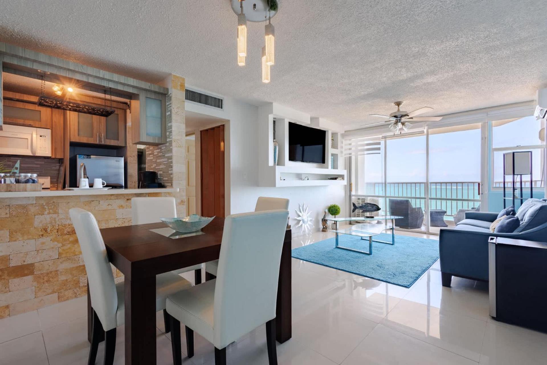 Apartamento Steps From Foxwoods Casino- Beachfront With Pools San Juan