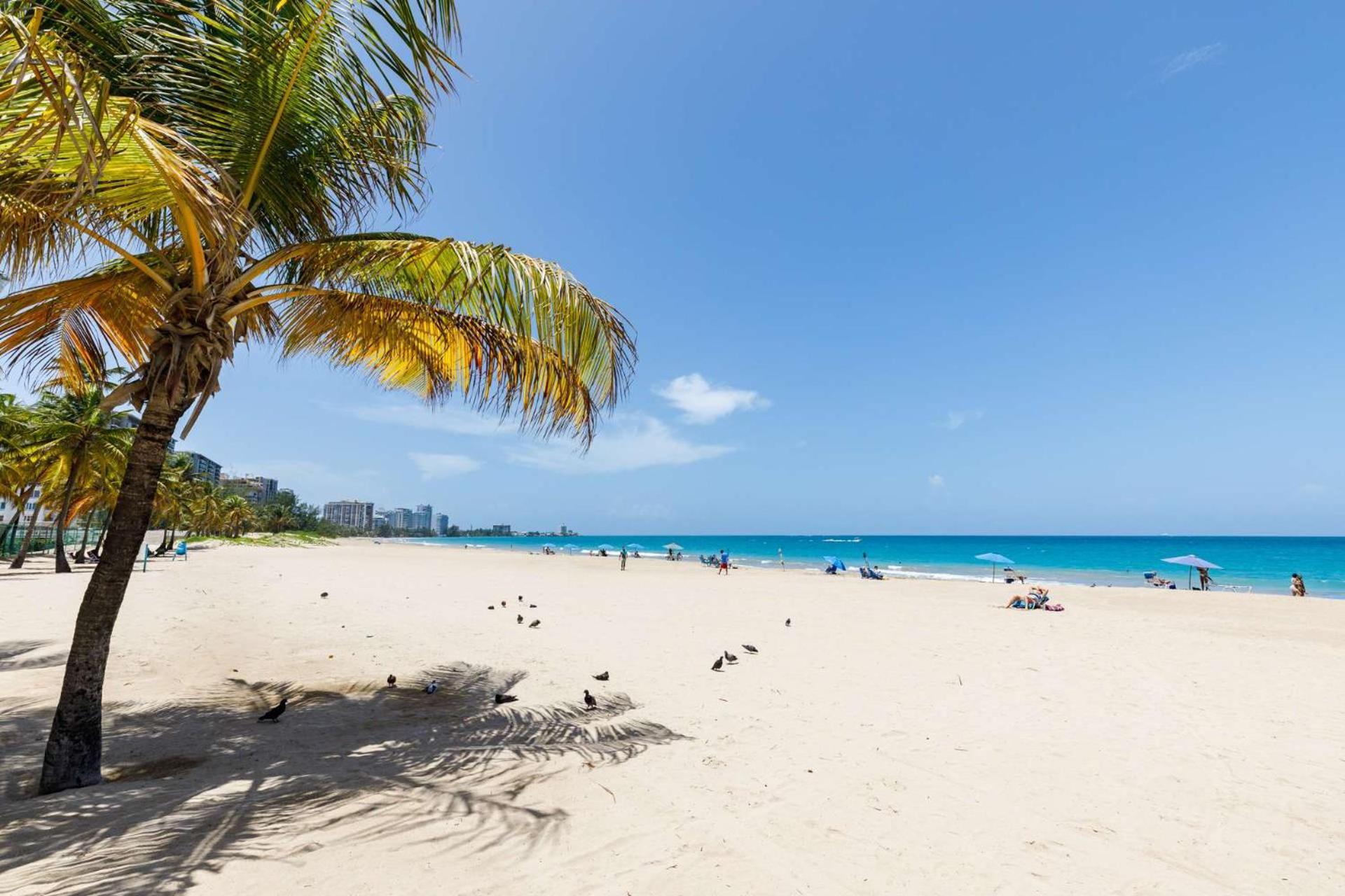 Steps From Foxwoods Casino- Beachfront With Pools Apartamento