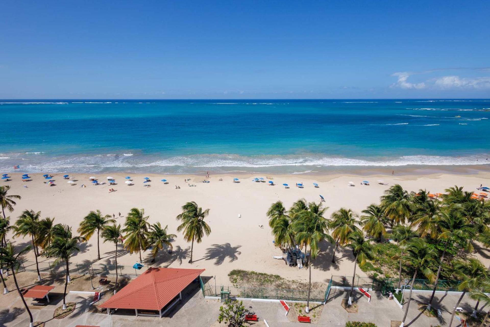 Apartamento Steps From Foxwoods Casino- Beachfront With Pools San Juan